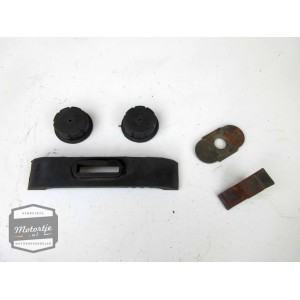Yamaha XJ750 benzintankrubbers / tank rubbers Yamaha XJ750 benzintankrubbers / tank rubbers